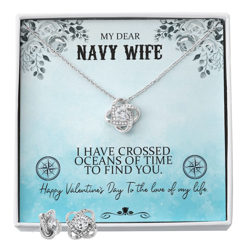 Love knot set for Navy wife